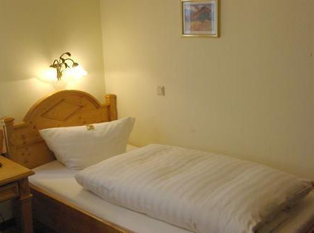 Hotel Am Suedring Memmingen Oda fotoğraf