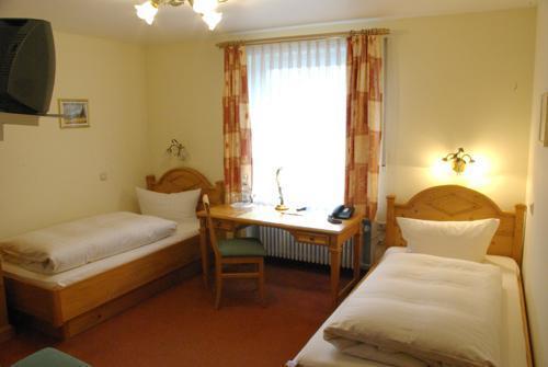 Hotel Am Suedring Memmingen Oda fotoğraf